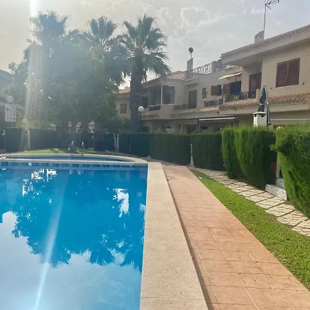Playa Flamenca Aparment Nyaraló *